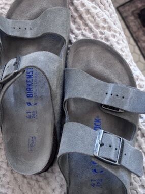 Birkenstock Arizona soft footbed sandal EU 41 US 10-10.5.